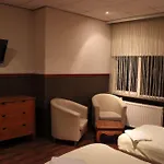 Skyline Hotel